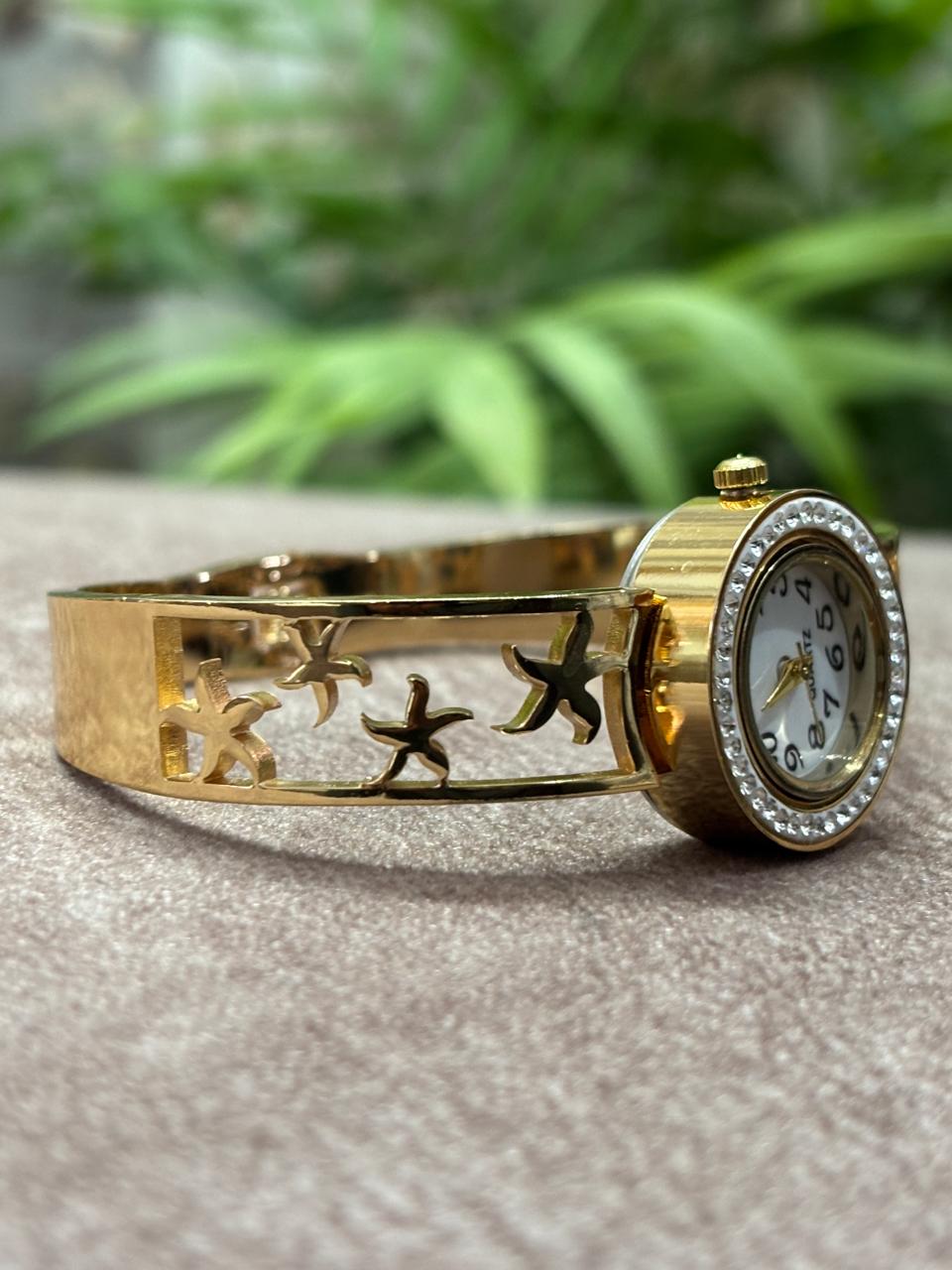 premium anti tarnish watch (water proof) premium anti tarnish watch (water proof)