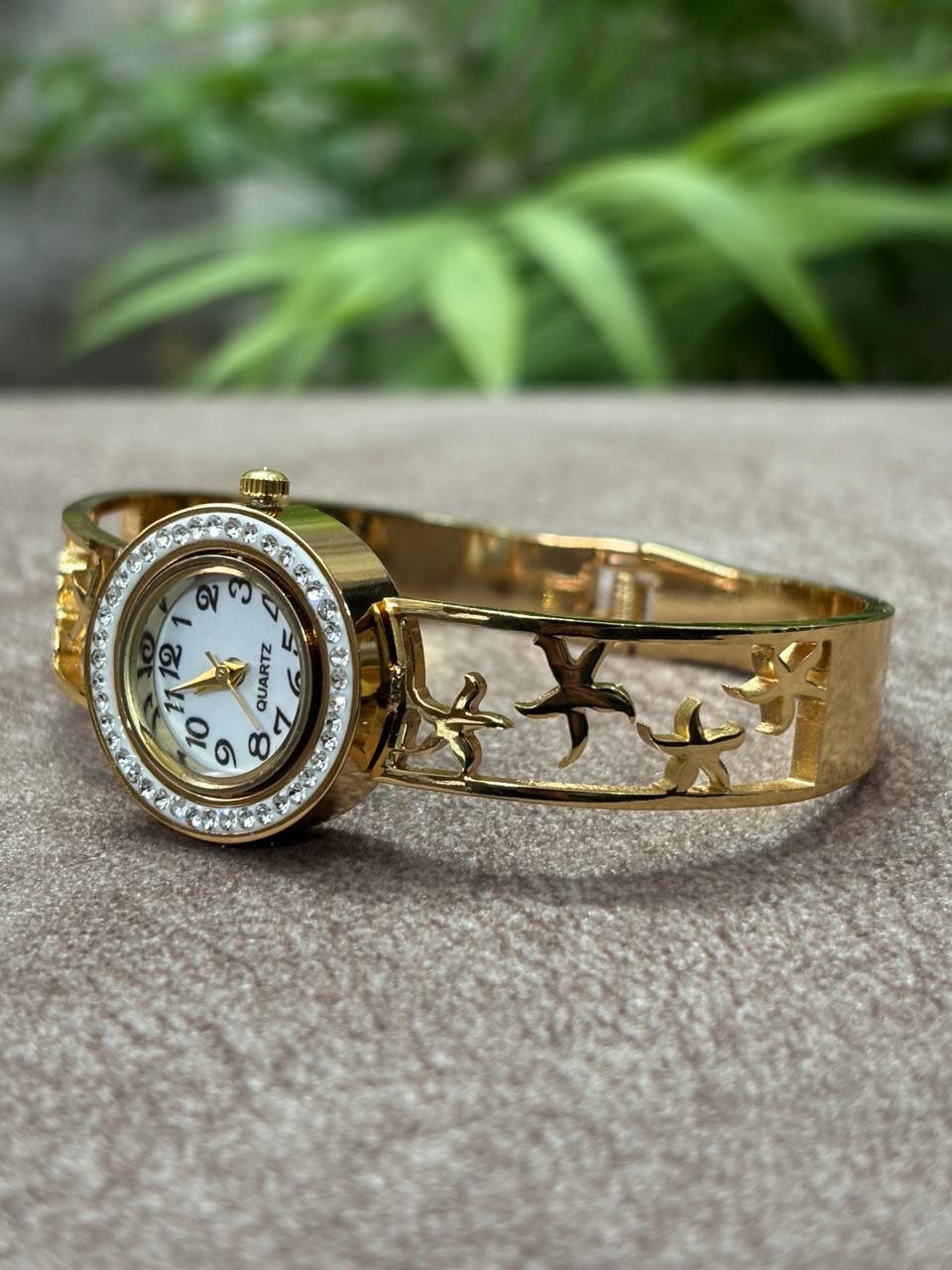 premium anti tarnish watch (water proof) premium anti tarnish watch (water proof)