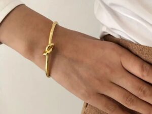 anti tarnish bracelet