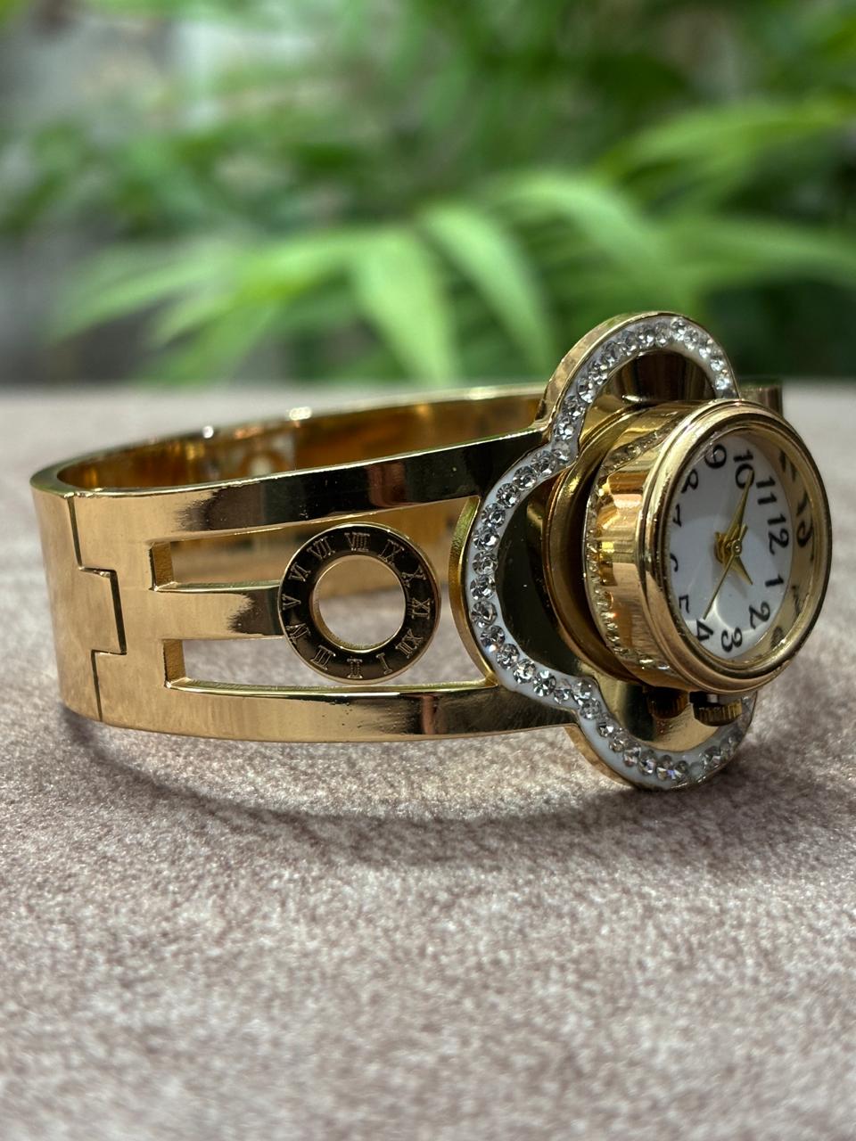 premium anti tarnish watch (water proof) premium anti tarnish watch (water proof)