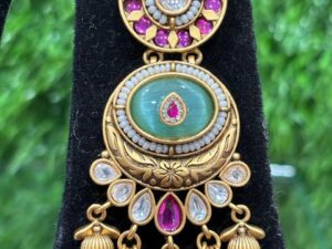 heritage choker nacklac